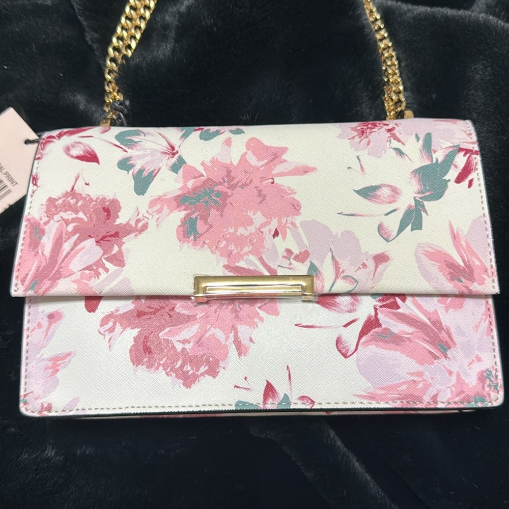 NWT Ivanka Mara Floral Print Bag with a mini wallet.